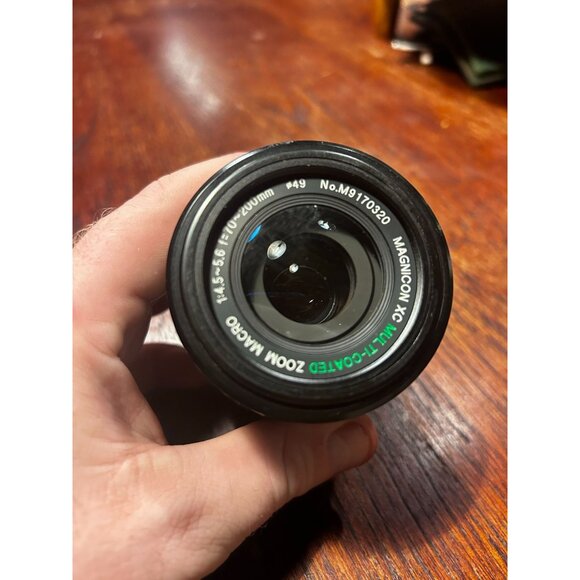 Vintage Magnicon XC 70-200mm Multi-Coated Zoom Lens - Picture 2 of 8